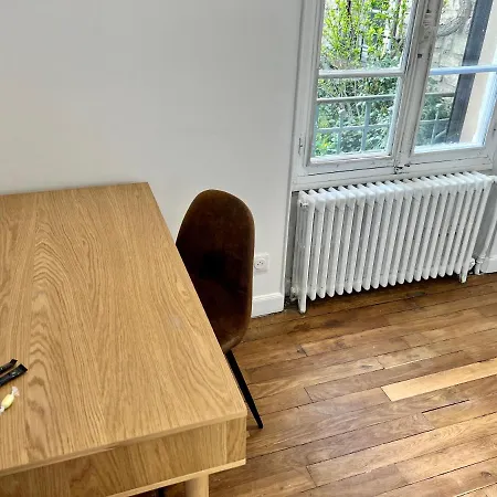 Habitación en casa particular La Colocation Moret-sur-Loing